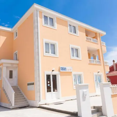 Sunbreeze * Trogir