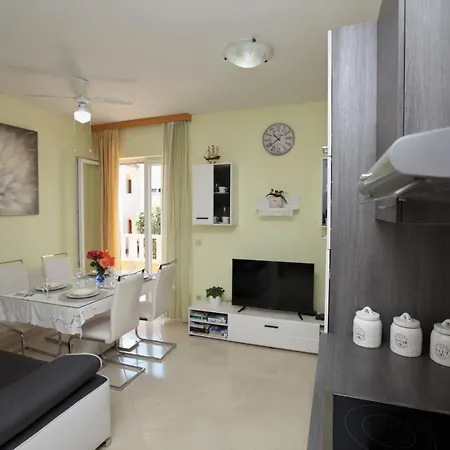 Apartament Sunbreeze *